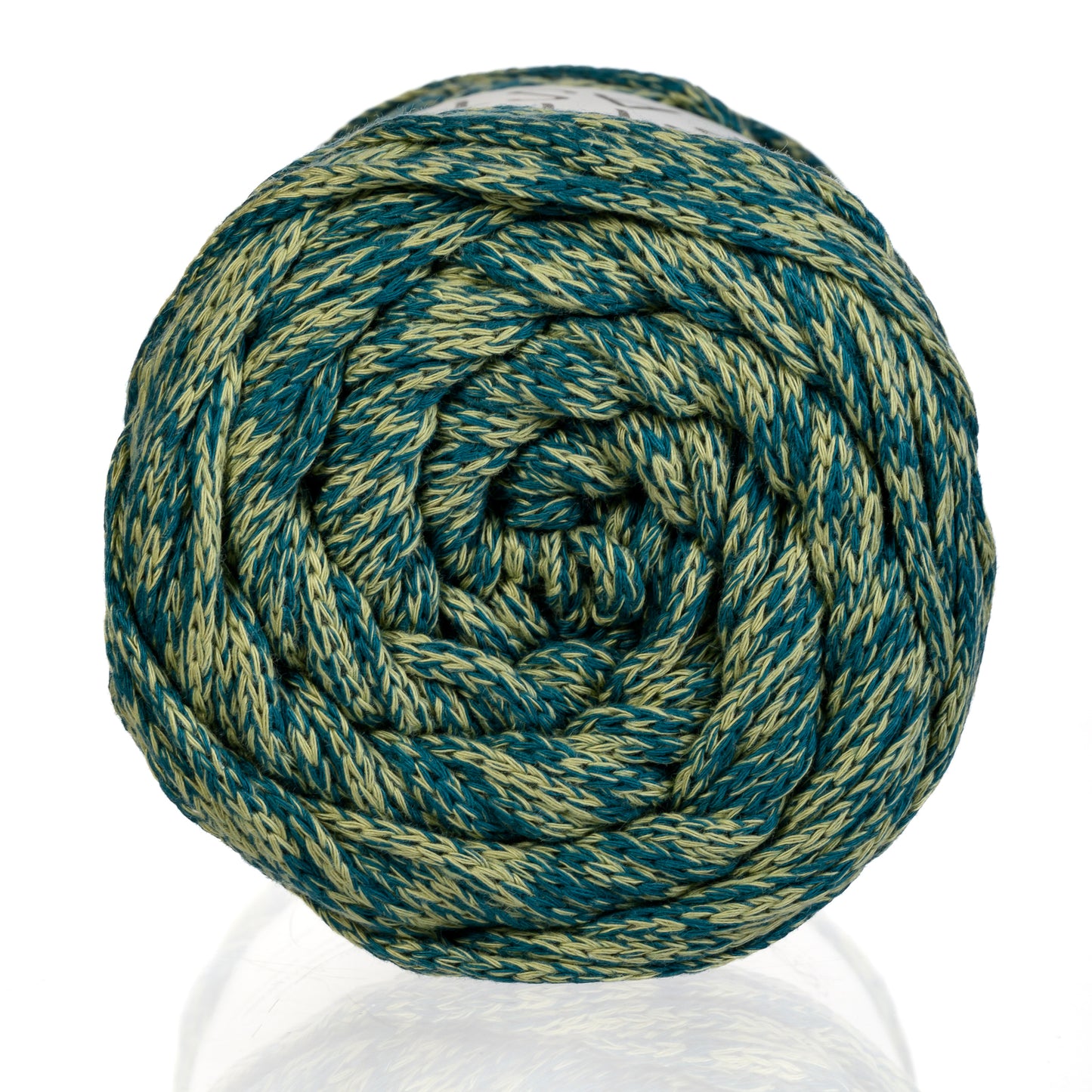 Coma Cotton Yarn in Basil Color Detail View