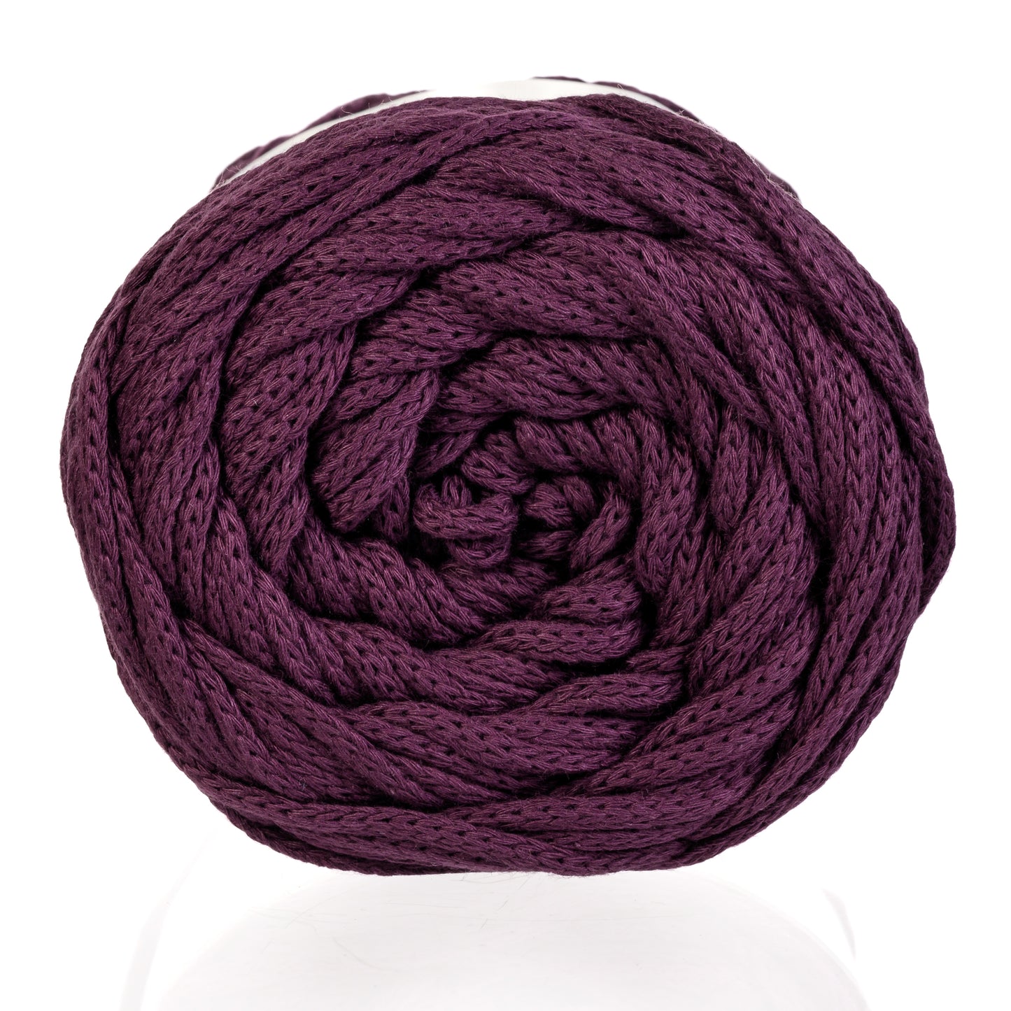Coma Cotton Yarn in Beet Color Detail View