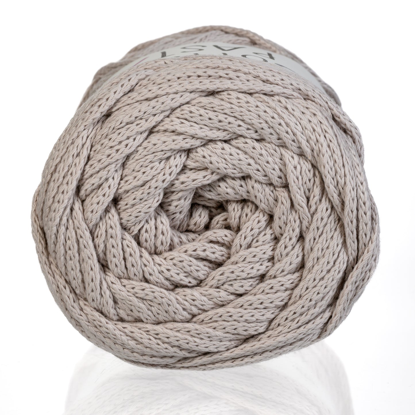 Coma Cotton Yarn in Light Grey Color Detail View